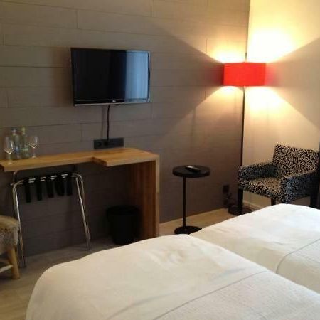 Guesthouse Au Coin De La Rue Malmedy Buitenkant foto
