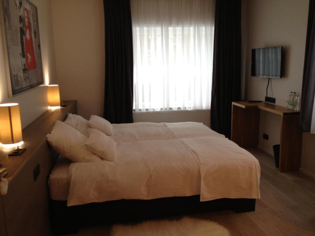 Guesthouse Au Coin De La Rue Malmedy Buitenkant foto