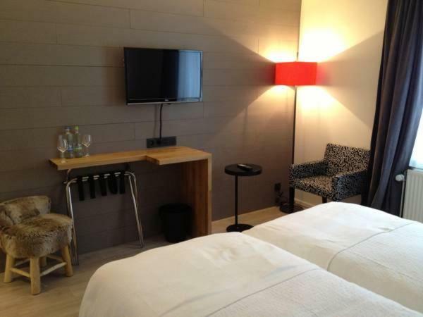 Guesthouse Au Coin De La Rue Malmedy Buitenkant foto